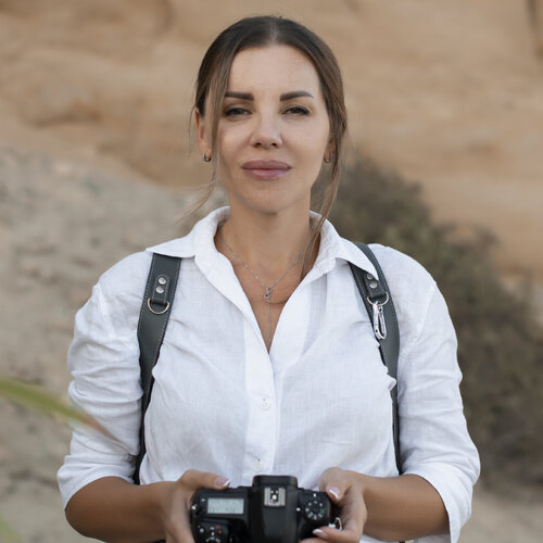 Volg Natalia Philippou op Singulart
