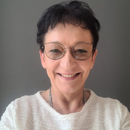 Sigue a Gabriele Hofer en Singulart