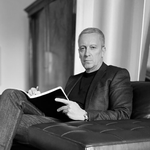 Sigue a Andrea Sanguineti en Singulart