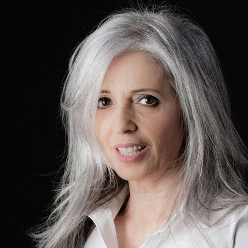 Folgen Sie Anna Capurso auf Singulart