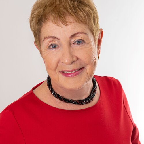 Volg Helga Katharina Rauter op Singulart