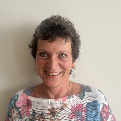 Volg Petra Köck-Reiter op Singulart