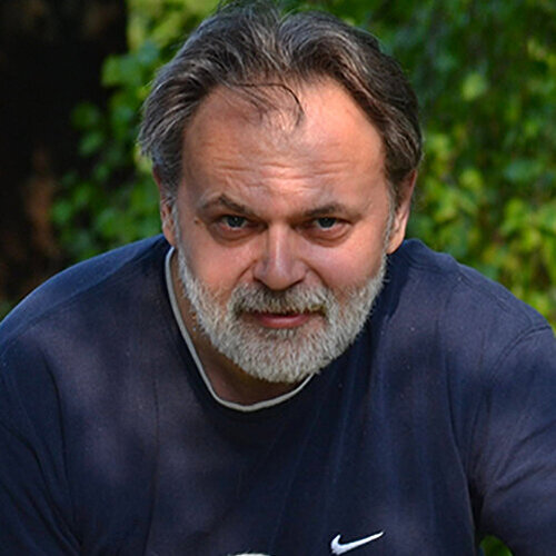 Volg Martin Ševčík op Singulart