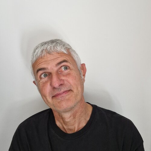 Follow Giovanni Coscarelli on Singulart