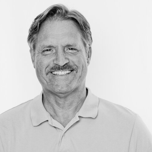 Volg Jono Fisher op Singulart