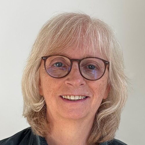 Follow Sabine Koch on Singulart
