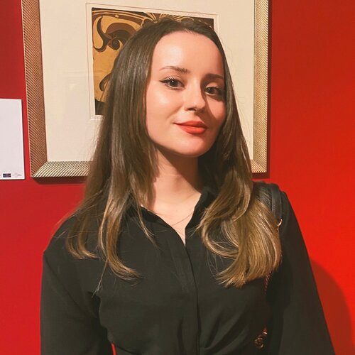 Volg Ceren Polat op Singulart