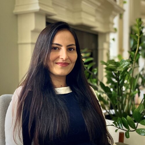 Suivez Sofi Gaya sur Singulart