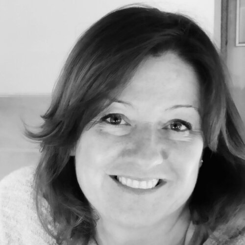 Segui Krisztina Megyeri su Singulart