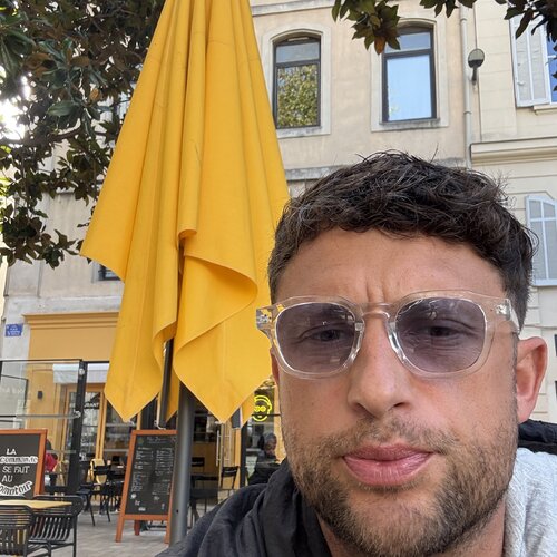 Follow Gabbiano on Singulart