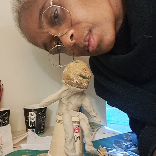 Volg Dominick Poulain op Singulart
