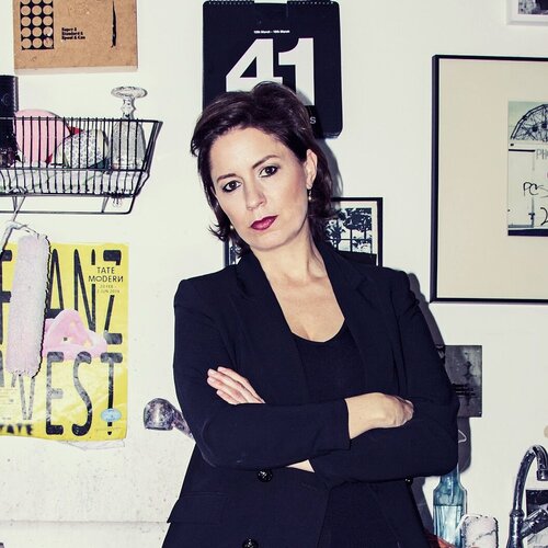 Volg Manuela Karin Knaut op Singulart