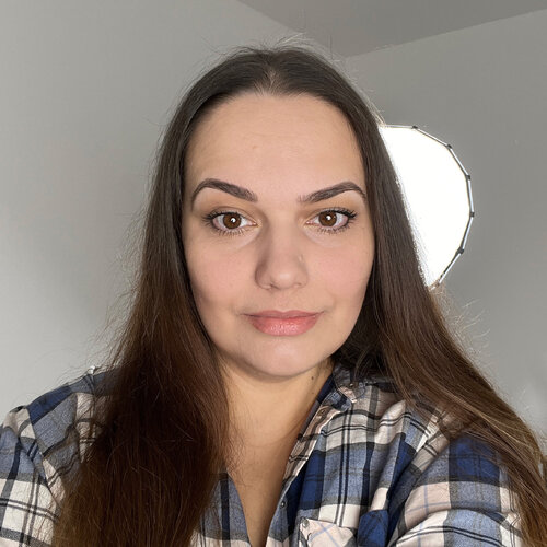 Volg Tatiana Zubova op Singulart