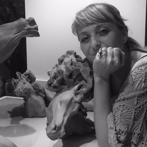 Volg Rachel Carol Odello alias Seventeen op Singulart