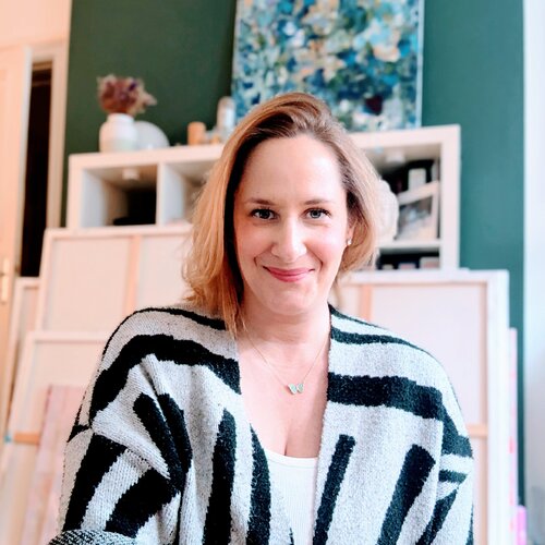 Volg Tina Ternes op Singulart