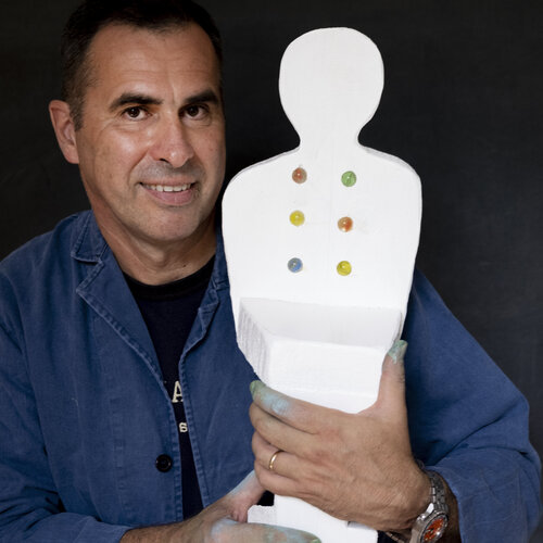Follow Dario Longo on Singulart