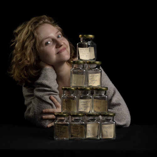 Folgen Sie Michalina Marta Cap auf Singulart
