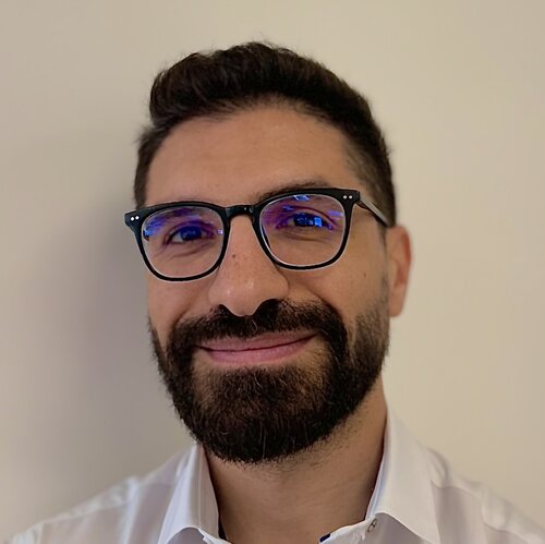 Segui Haykal Khalil su Singulart