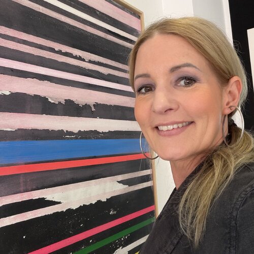 Follow Sandra Richter on Singulart