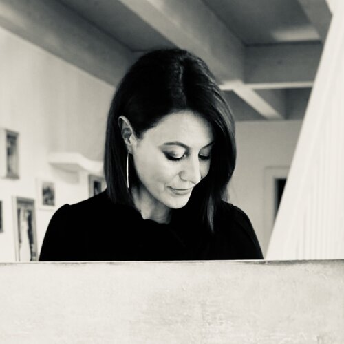 Volg Stefanie Raus op Singulart