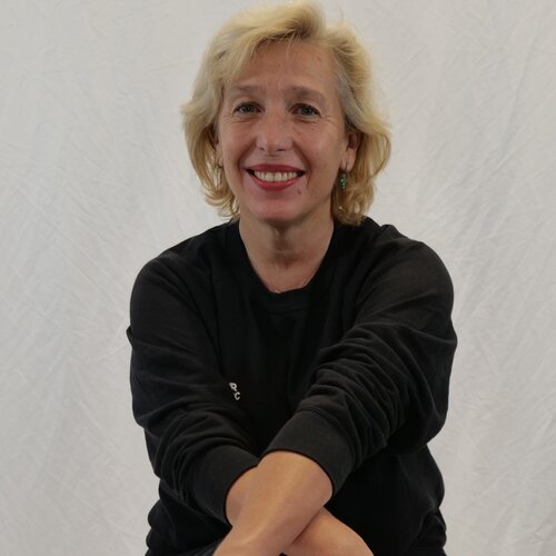 Segui Valeria Pogliani su Singulart