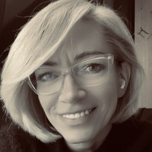 Volg martina pajdlhauser / arttelling op Singulart