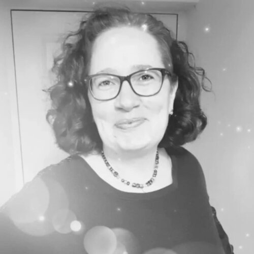 Folgen Sie Karine Jeuffroy auf Singulart