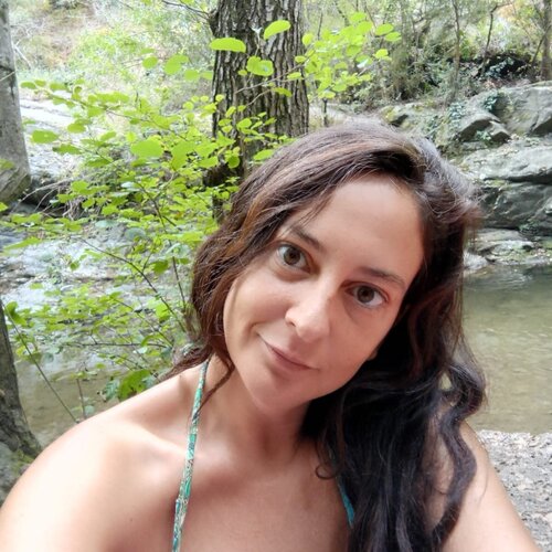 Volg Elena Arteentuesencia op Singulart