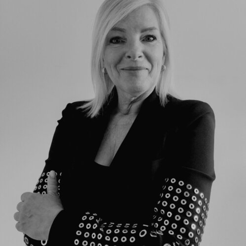 Segui Carine De Maerteleire su Singulart