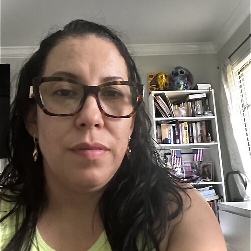 Folgen Sie Yuliet Aguilar auf Singulart