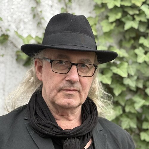 Suivez Frank Schletter sur Singulart