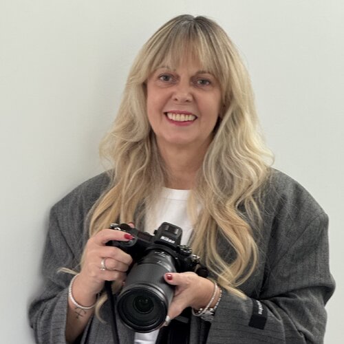Volg Diana Weil op Singulart