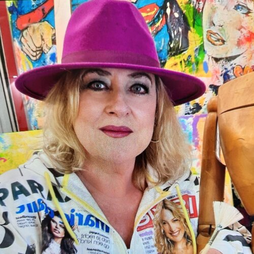 Sigue a Silvia Klippert en Singulart