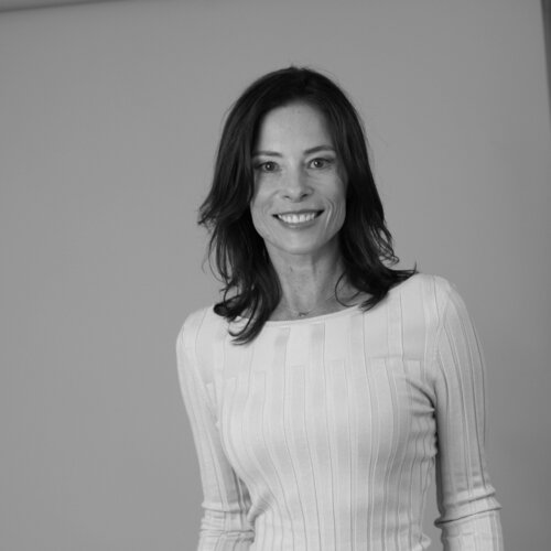 Volg Kinga Czerska op Singulart