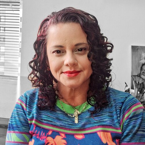 Follow Paola Carrera on Singulart