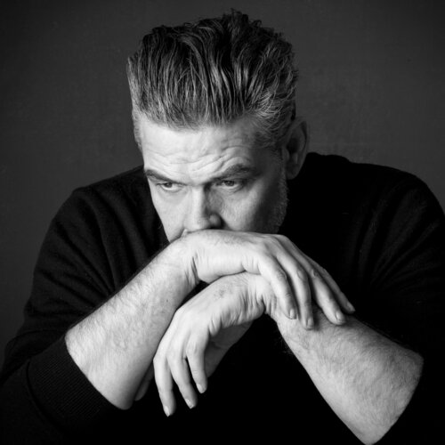 Volg Enrique Barneda valls op Singulart