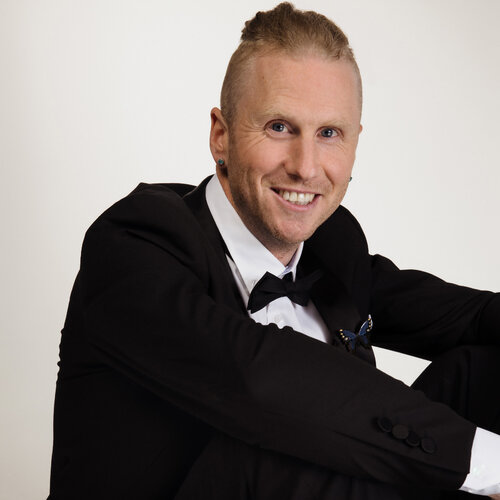 Segui Brett Ashby su Singulart