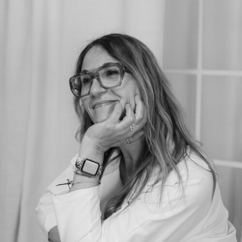 Volg Nathalie Peyrot op Singulart