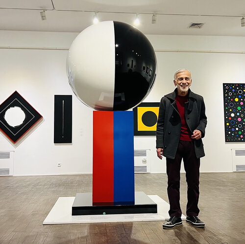 Segui Omar Chkhaidze su Singulart