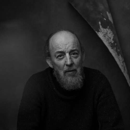 Folgen Sie John Britton auf Singulart