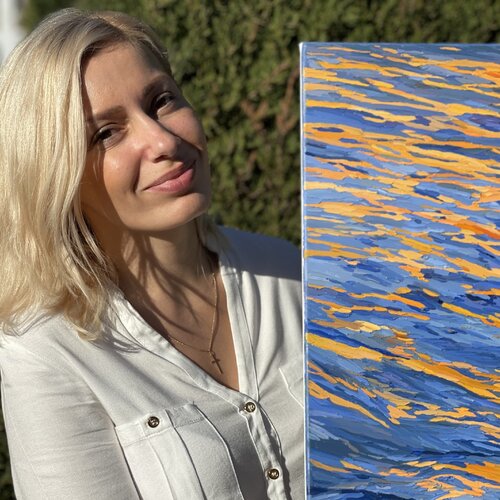 Follow Ulyana Korol on Singulart