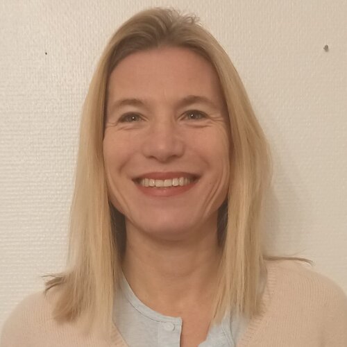Follow Lisa Schoefer on Singulart