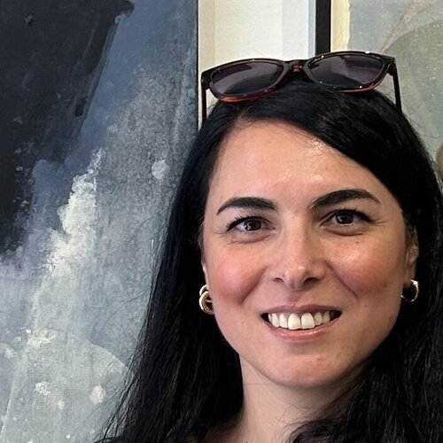 Follow Aysenur Saral on Singulart