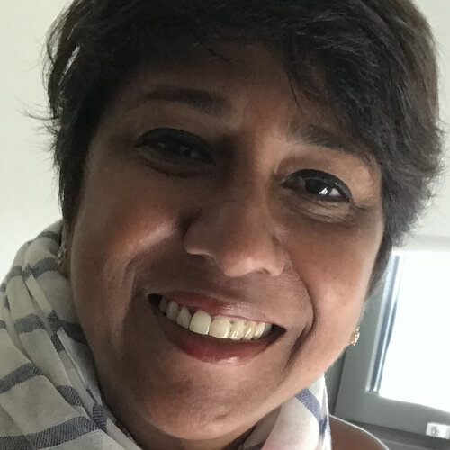 Volg Sherin Qadir op Singulart