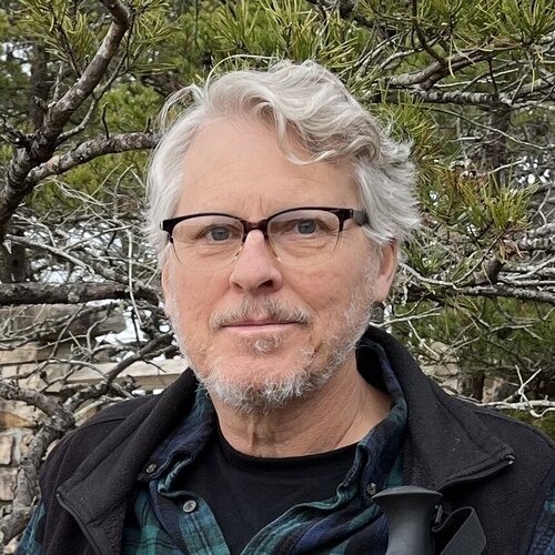 Follow Gregory Parker on Singulart