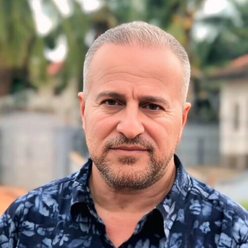 Segui Kamal Hasan su Singulart