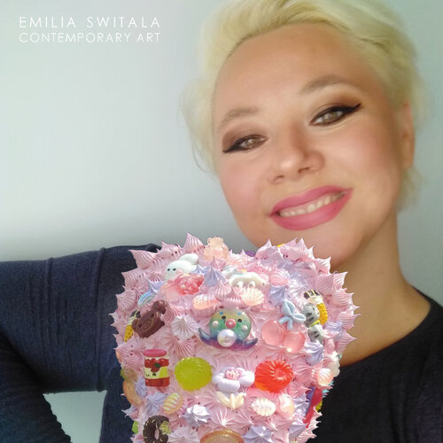 Folgen Sie Emilia Switala auf Singulart