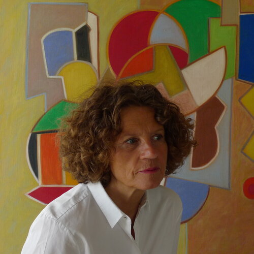 Follow Pilar Angeloglou on Singulart