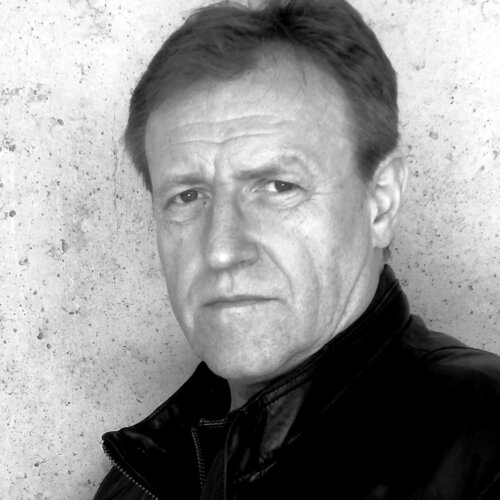 Sigue a Igor Cvacho en Singulart