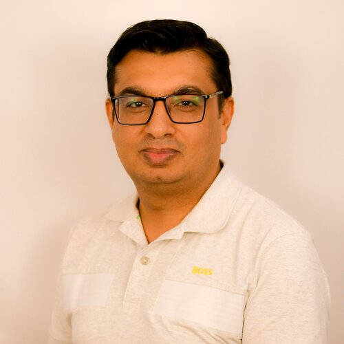 Follow Muhammad Jamil on Singulart